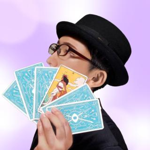 孔雀先生（ヴェルニのプロフィール写真）