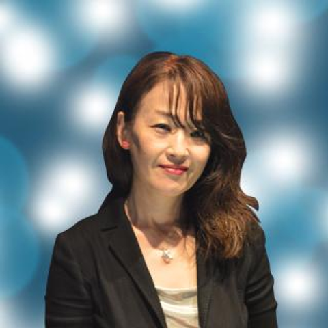 稲垣 舞音先生（ヴェルニのプロフィール写真）